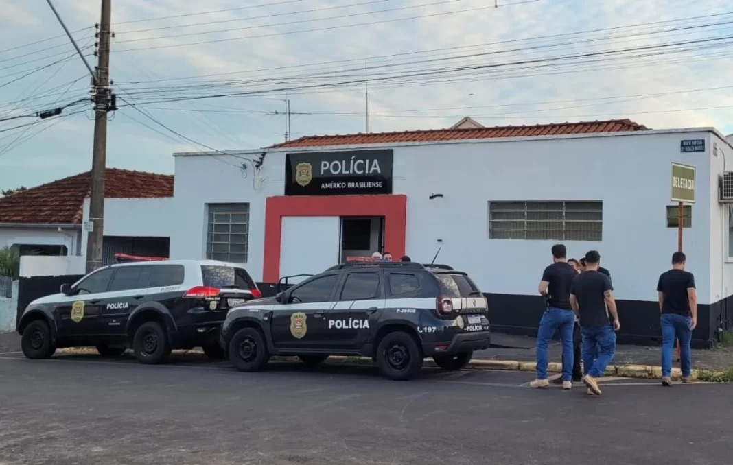 Foto 3 de 3 — Polícia Civil prende 4 pessoas por estupro e roubo durante operação em Américo e Araraquara